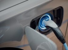 elektromobilių krovimo stotelės